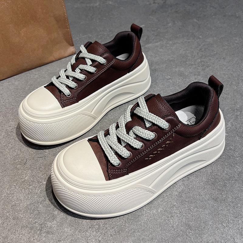 

[Фанфна] туфли на толстой подошве женские 2025 осень новые модные универсальные с круглым носком на шнуровке легкие повседневные кеды прилив 40 коричневый