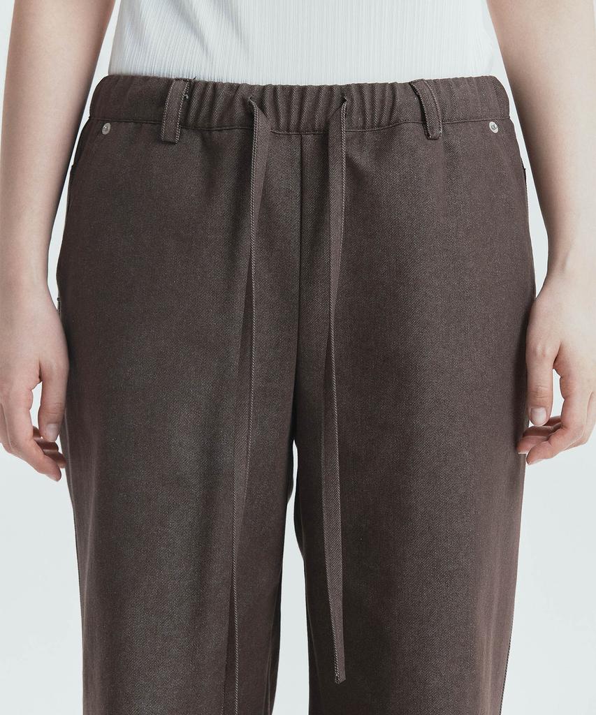 IHR Denim Detail Elastic Waist Pants / Dark Brown