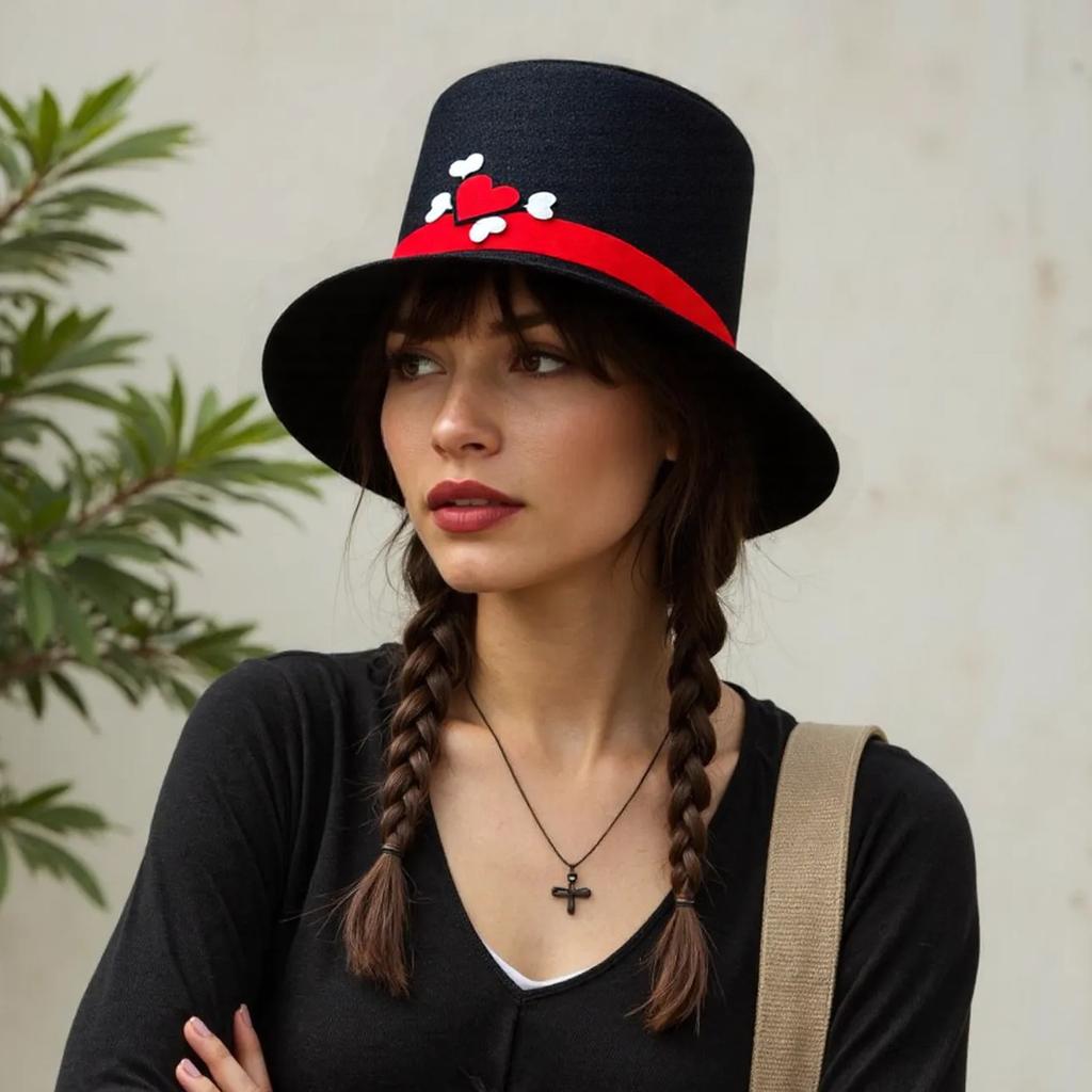 Krásný valentýnský vzor srdíček Klobouk kbelík Venkovní doplněk na cestování, pláž a večírky Módní klobouk se srdíčky