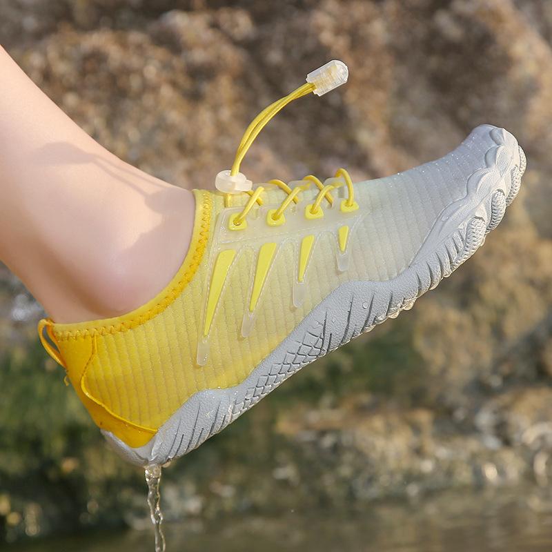 Outdoor beach shoes men's and women's swimming diving wading shoes couple non-slip creek walking shoes five-finger mountaineering fitness shoes