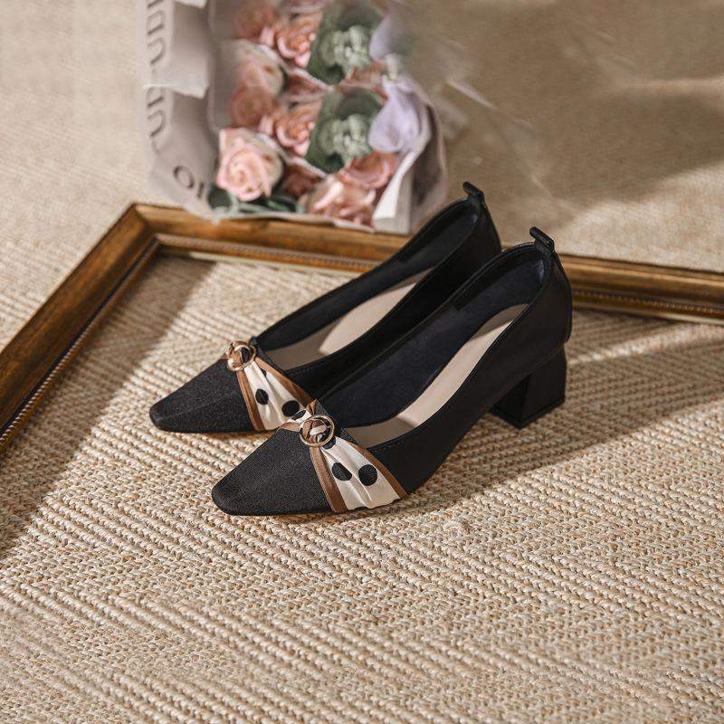 

Кожаные туфли с квадратным носком, женские, на толстом каблуке, на высоком каблуке, на мягкой подошве, женские, новинка осени и зимы 34 чёрный