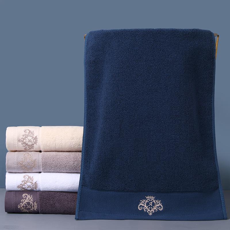 High-Quality Embroidered Astronaut Pure Cotton Towel - Thick, Absorbent, and Ideal for Adults