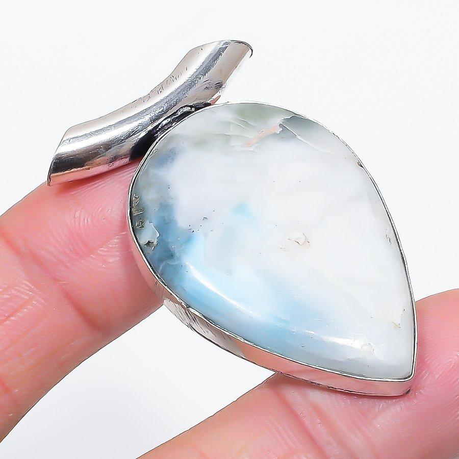 

Ларимар Драгоценный камень 925 Стерлинговое серебро Ювелирная подвеска 1,85