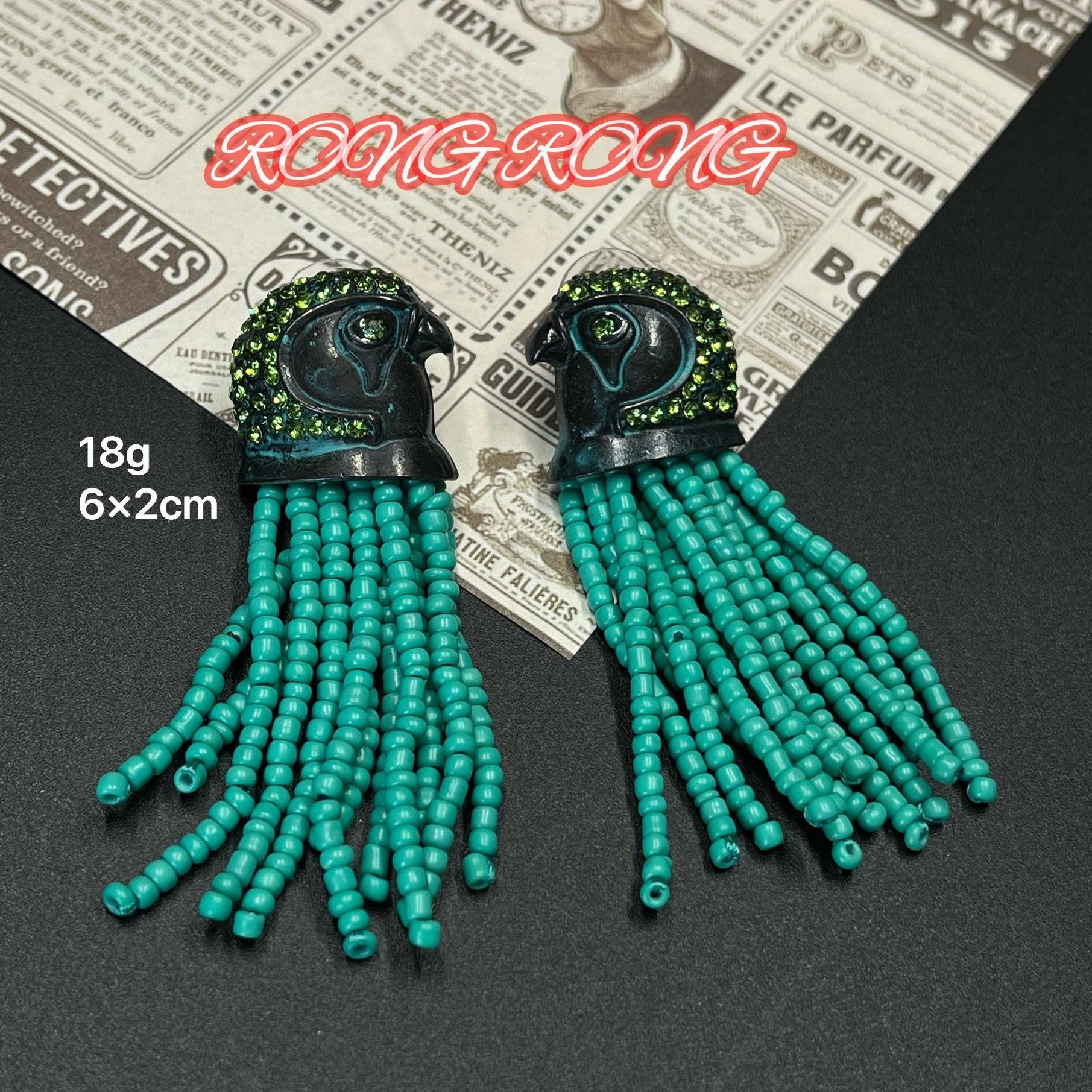 Винтажные серьги Нишевая Тяжелая промышленность Бирюзовая бусина Кисточка Голова птицы Преувеличенные Ретро