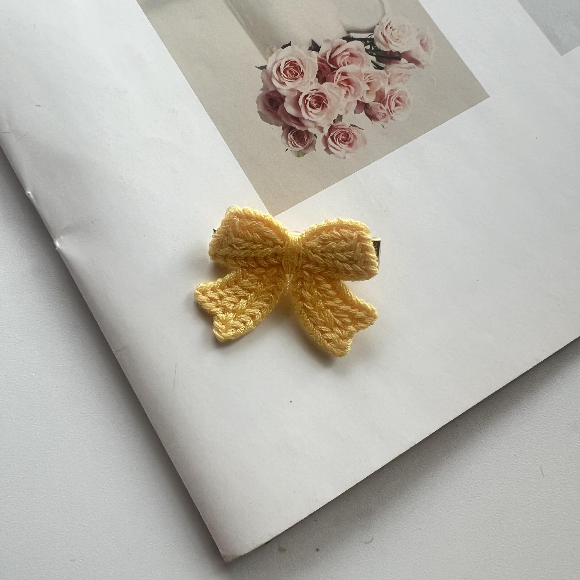 Cute Korean Style Bow Hair Clips for Girls - Candy Colored, Embroidered Bow Tie, Perfect for Bangs and Wispy Hair.