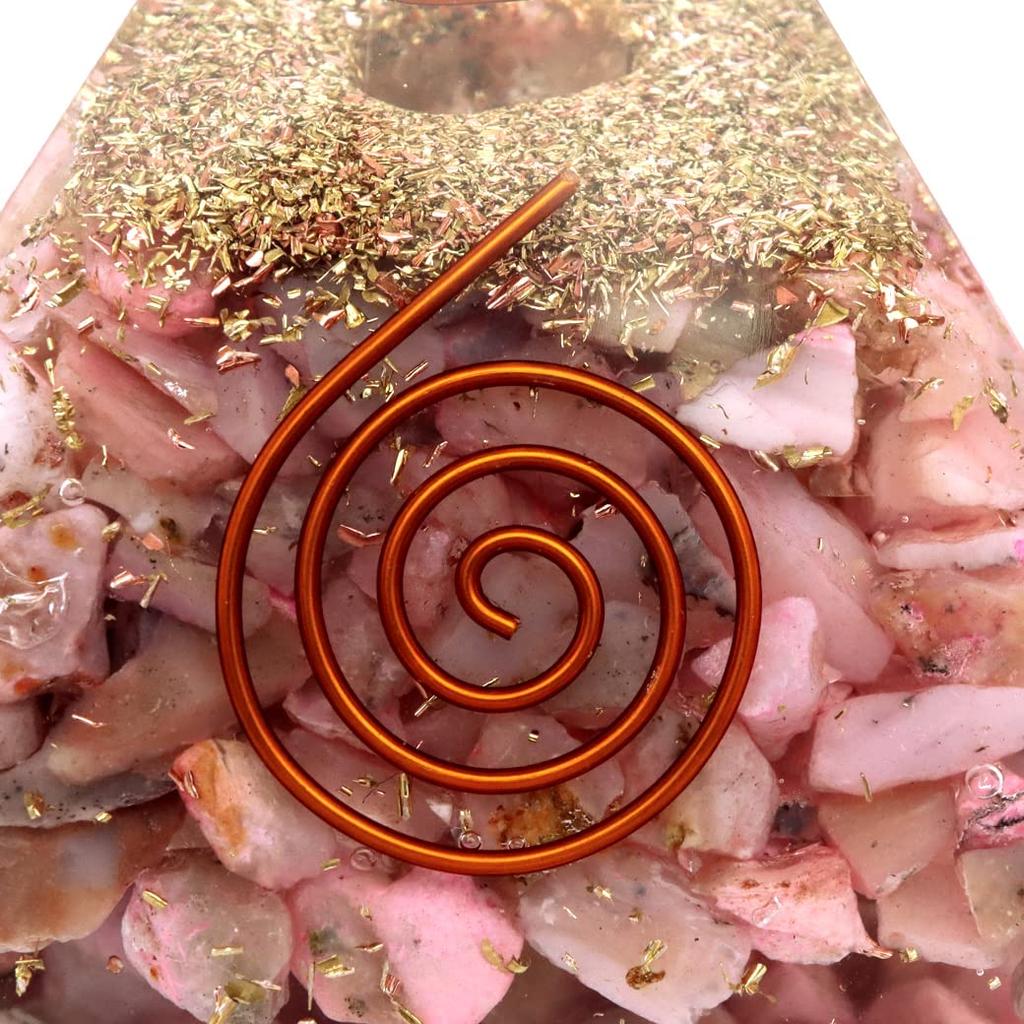 [GOLD STONE] Natural Orgonite Pyramid with Single Quartz Crystal, Spiritual Item, Approximately 65-70mm Wide, Pink Opal