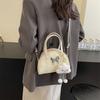 Niche design bag women's 2025 new fashionable and beautiful handbag casual simple shoulder messenger bag shell bag