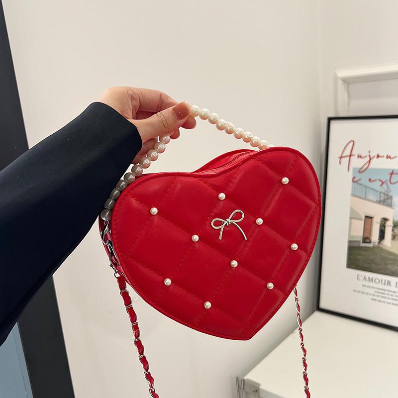 Pearl Heartshaped Shoulder Bag With Zipper Closure For Office And Outings