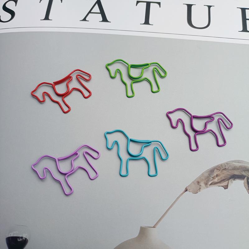 Farbige hufeisenförmige Metallbüroklammern – Kreatives und niedliches Tierdesign