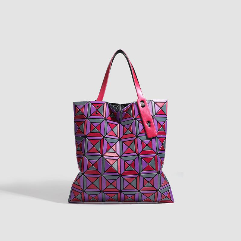 

Сумка на одно плечо для поездок на работу и за покупками. Персонализированная дамская сумка большой вместимости.