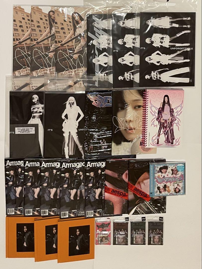 

[USED] aespa Karina Gisele Winter Ning Ning opened album set