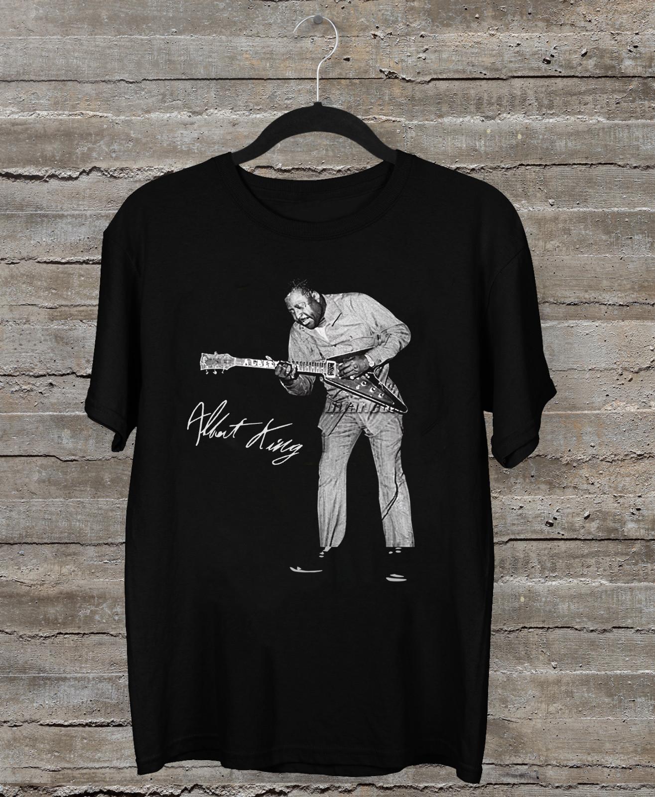 King  Signature  Classic  T  Shirt Unisex T-Shirt XL