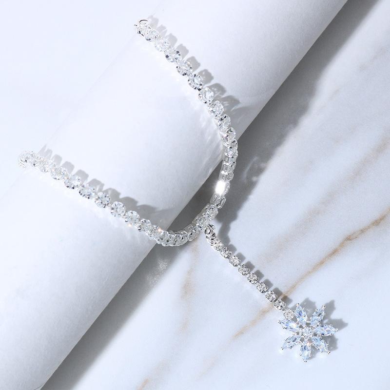 Zirkonblomstformet ankelarmbånd for damer sommerstrand rhinestone anheng fottilbehør