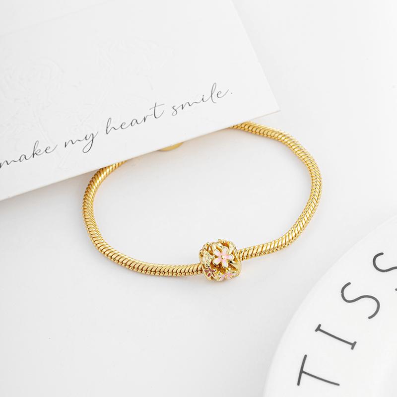 Gold plated Daisy Flower, Butterfly, Bee Dangle Charm Bead fit European Original Bracelet Women DIY Jewelry Accessories