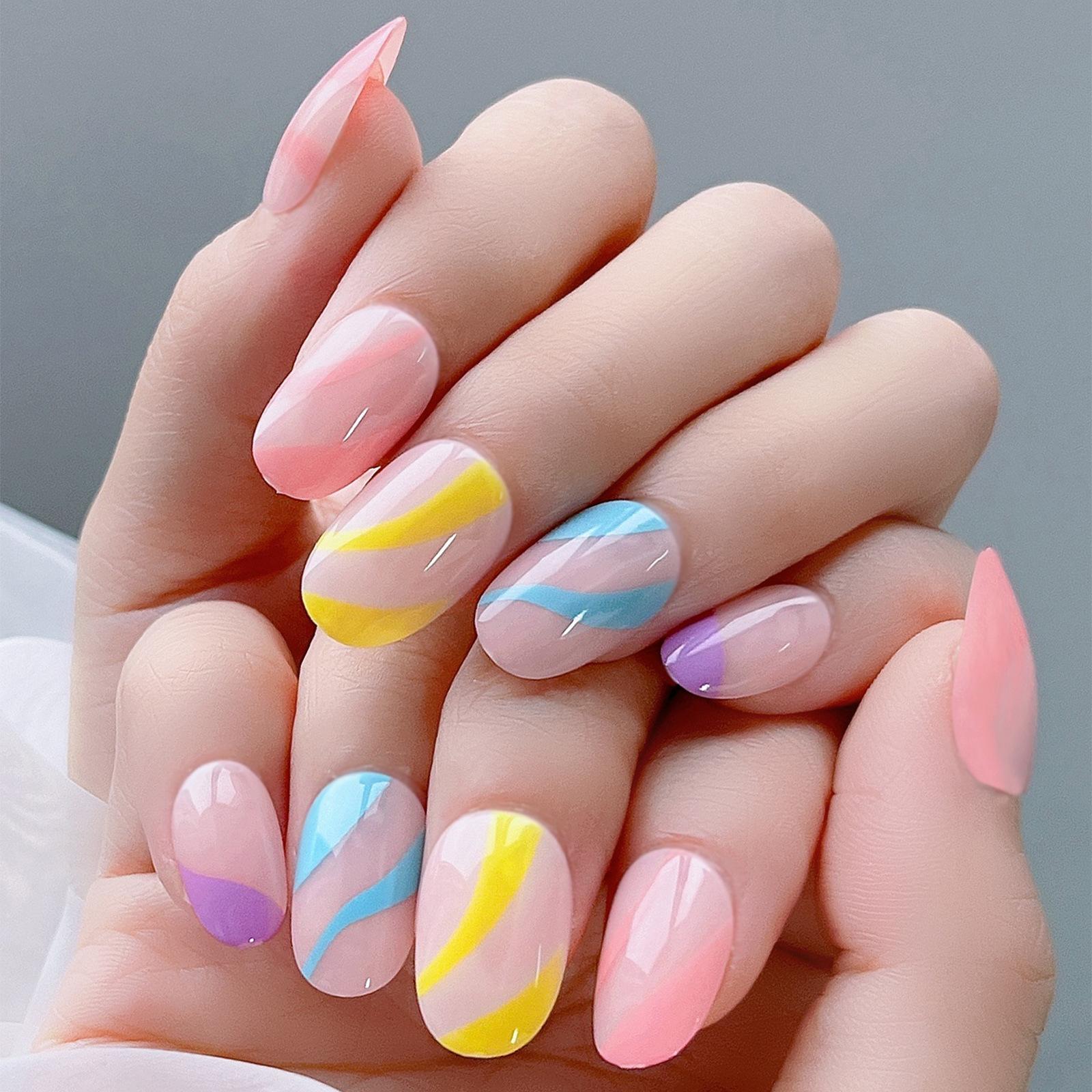 

Ношение брони Разноцветный Смешанный и Сочетающийся Градиент Желтый Текстура Сердца Любви Съемный Готовый 24 Штуки Накладных Ногтей