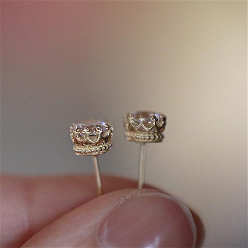 925 Sterling Silver French Simple Sparkling Crystal Stud Earrings Women Light Luxury Temperament Wedding Party Jewelry Gift