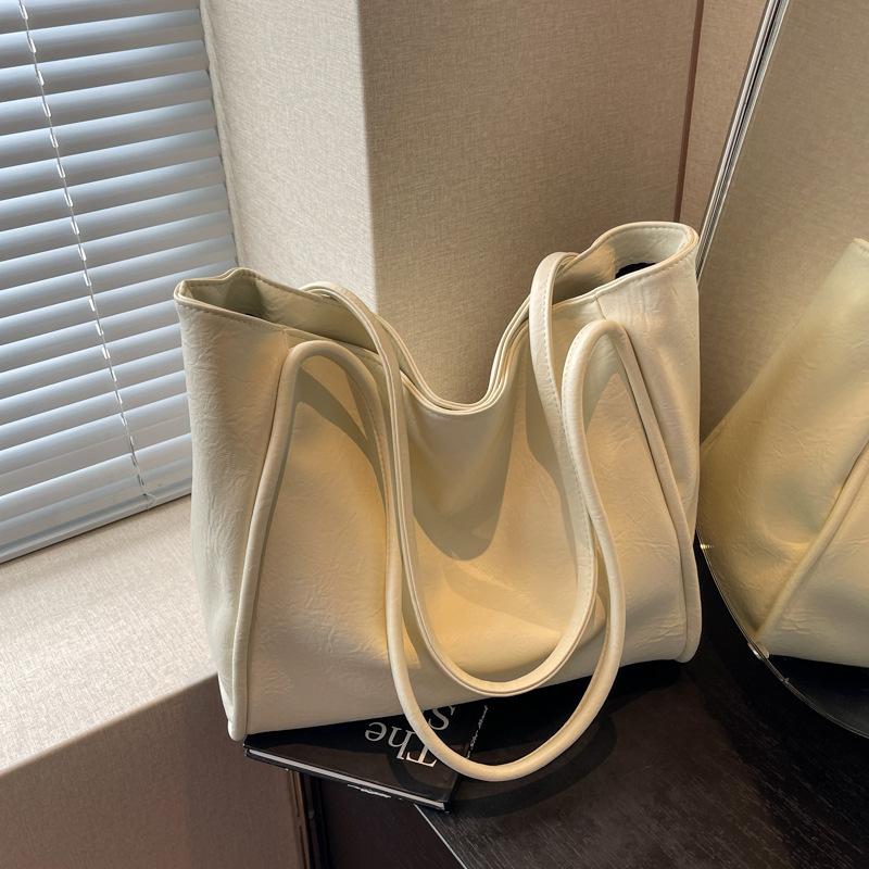 New Women's Versatile Commuter Tote - Large Capacity Casual Shoulder Bag for College Students