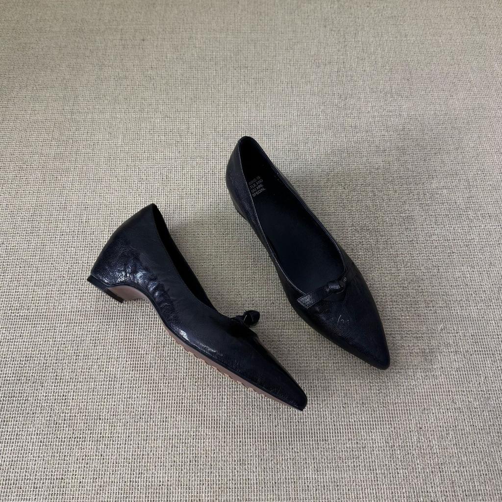 Retro High-heel Commuting Shoes for Women - Pointed Toe, Elegant Style, Single Shoe