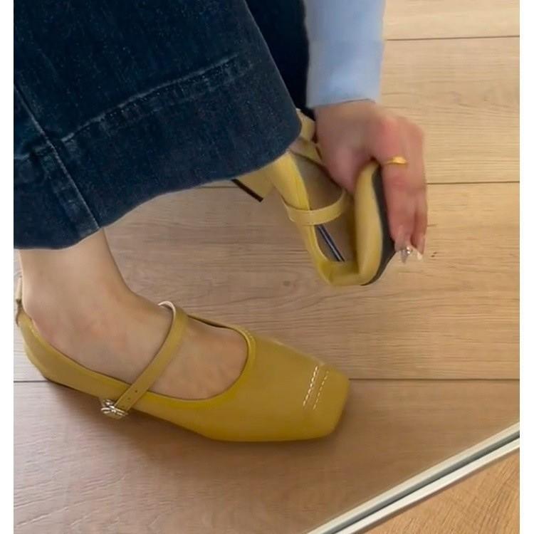Square Head One-word Buckle with Mary Jane Shoes Women's New Soft Leather Yellow Retro Flat Shoes
