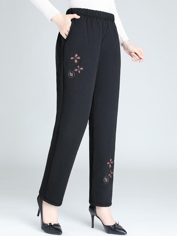 Women's Winter Lamb's Wool Pants: Warm, Loose-Fit, Plus Velvet for Middle-aged & Elderly