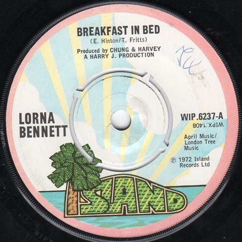 

7inch Record LORNA BENNETT / SCOTTY & LORNA BENN - Breakfast In Bed / Skank In Bed WIP6237 Island Records 1972 UK Reggae, Ska & Dub Used
