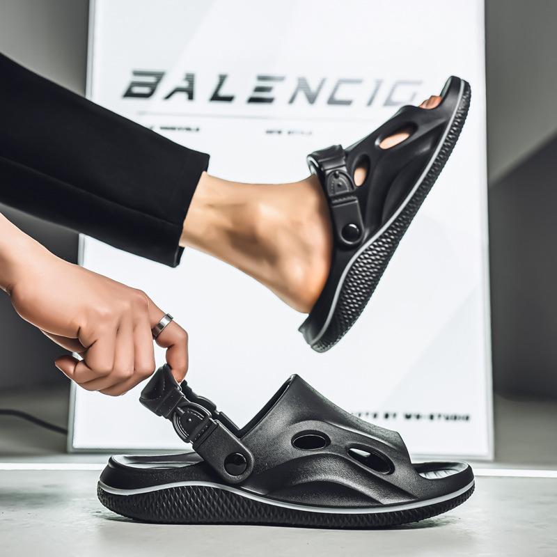 

Slippers 2025 summer new casual sports wind breathable lightweight soft sole one-word drag dual-purpose men s beach sandals 39