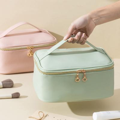 Strumenti e accessori – Beauty case e trousse