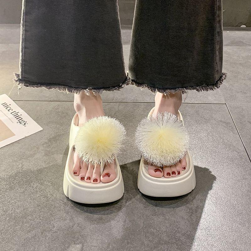 Slippers sandals women's casual breathable toes women's drag muffin sandals flip-flops summer new hairball women's shoes