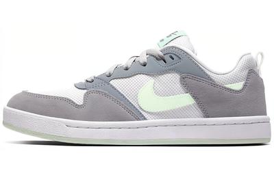 Obuwie damskie – Sneakersy