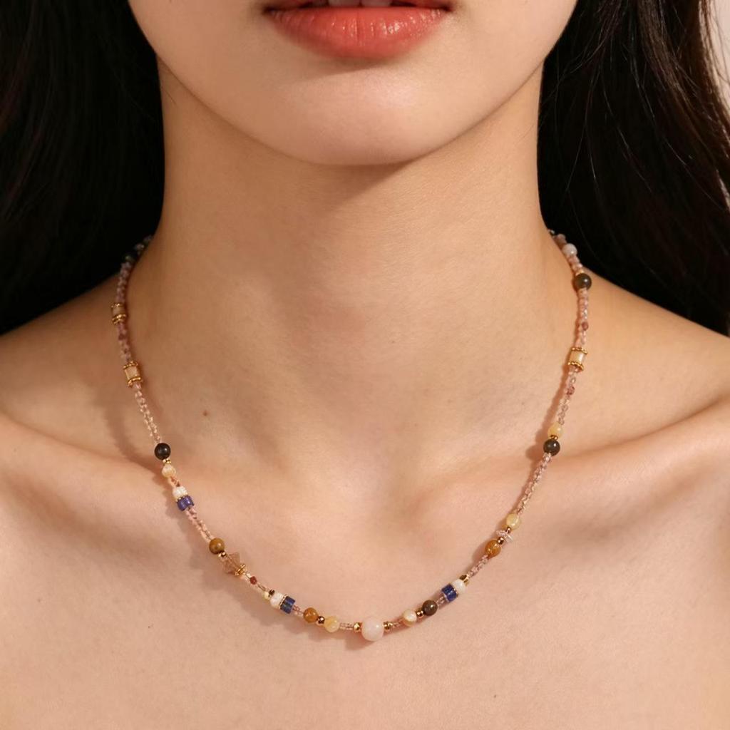 Bohemian Retro Beaded Collarbone Necklace - Colorful Handmade Style for Women