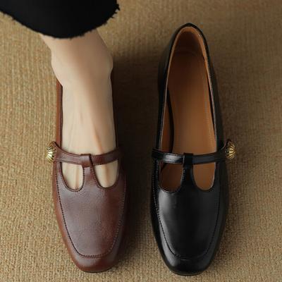 Französische Retro-Schuhe mit quadratischer Spitze und dickem Absatz, Damen-Frühling und Herbst, neue Ein-Wort-Schnalle mit Mary Jane kleinen Lederschuhen