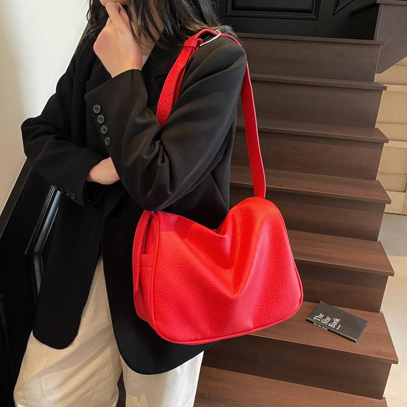 Large-capacity bag women's summer versatile 2025 new simple casual shoulder messenger bag class commuter tote bag
