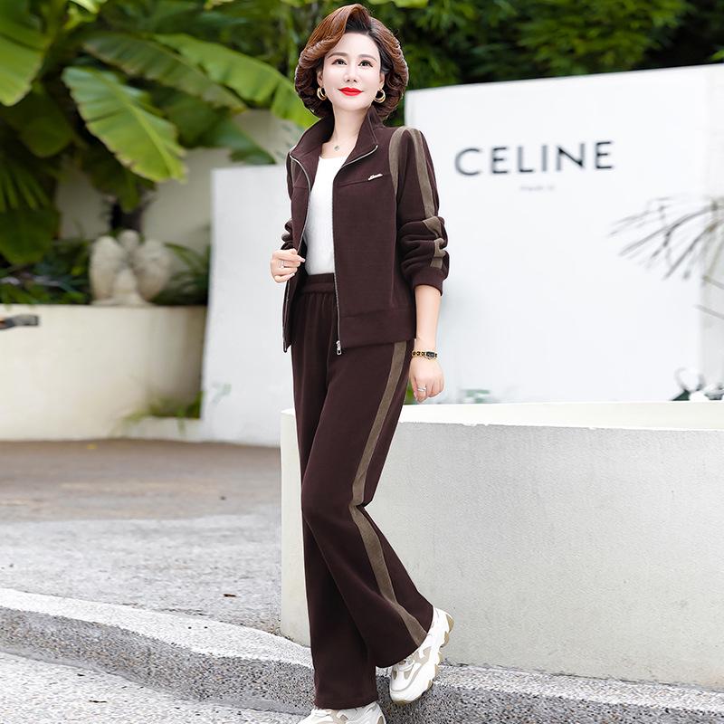Mom's Autumn Fleece-Lined Sportswear Set for Middle-Aged & Elderly Women