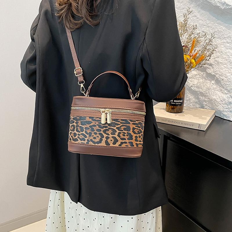 Yogodlns Fashion Round Bucket Bags For Women's Daily Used, Leopard Pattern Crossbody Shoulder Bag For Commuting, Casual Ladies Handbags