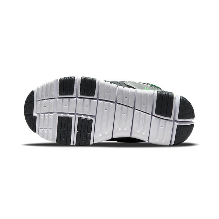 Nike Dynamo Free Slip Resistant, Abrasion Resistant, Breathable, Lightweight Cushioning Low top Kids Lifestyle Shoes 343738-028
