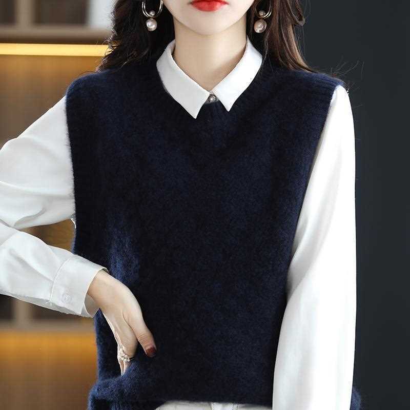 Women's Knitted Vest for Outer Wear Loose Slimming Cardigan Gilet Knitted Top for Ladies