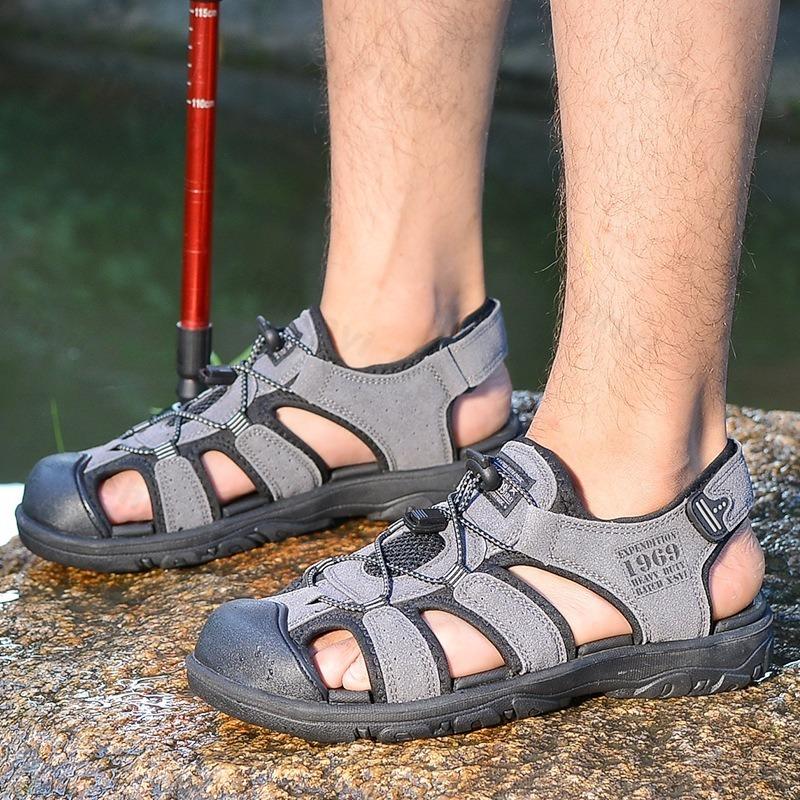 Fashion Men Sandals Large Soft Sole 2025 Summer New Slippers Breathable Beach Shoes Outdoor Casual Shoe Men's Outdoor Sports Sandals