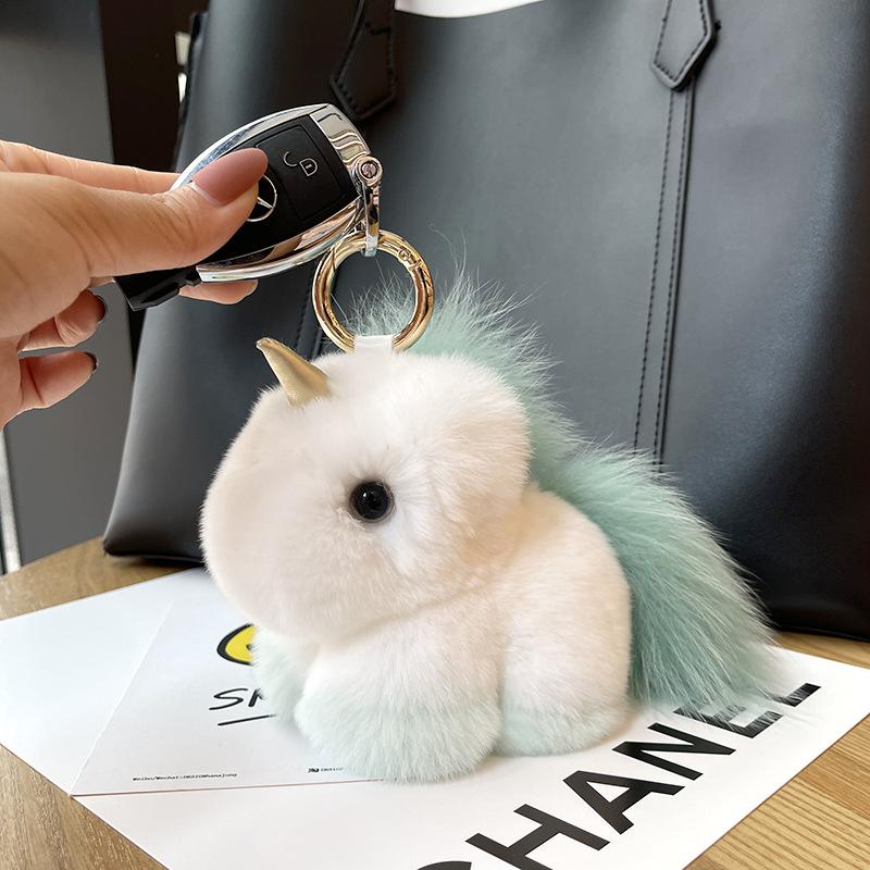 Luxury Jewelry Cute Unicorn Plush Keychains Fake Otter Fur Keychain Mini Gift for Girlfriend Key Ring Accessories for Women