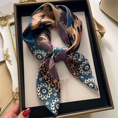 70 * 70cm New Silk Small Square Scarf For Women'S Neck Protection Professional Scarf Versatile Hair Tie Headscarf Scarf