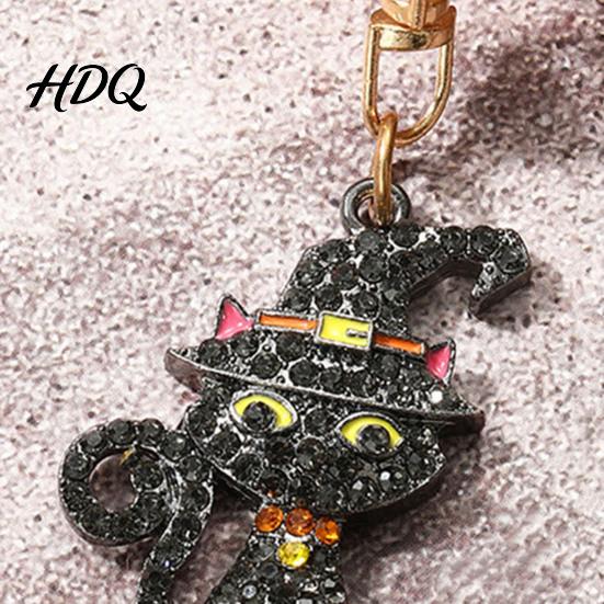 Halloween Pumpkin Keychain Rhinestone Keychain Ghost Witch Hat Spider Web Cat Bag Charm Car Key Ring for Handbags Backpacks Decoration Metal
