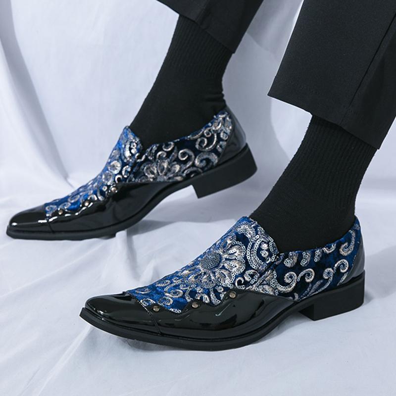 Nowe Męskie Szpiczaste Mokasyny Mieszane z Ćwiekami i Cekinami Męskie Eleganckie Casualowe Buty Mokasyny Buty Imprezowe Buty do Prowadzenia Samochodu Płaskie Obuwie Zapatos Hombre