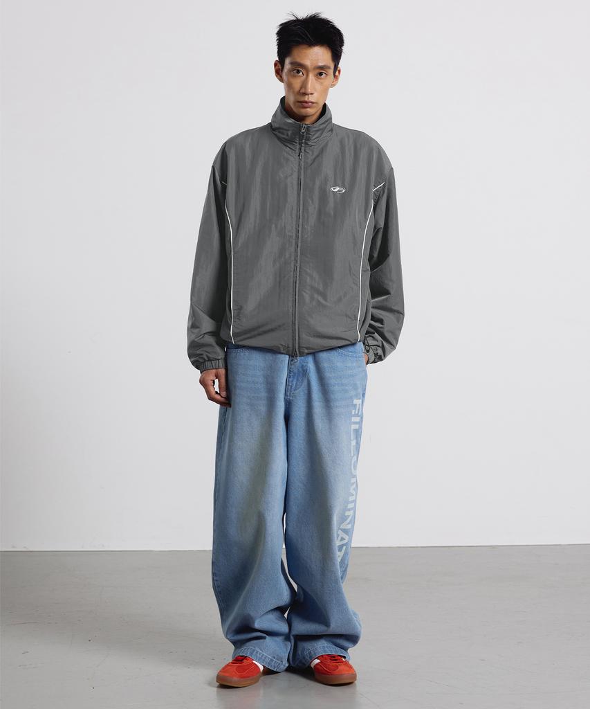 Filluminate Curved Line Windbreaker - Black