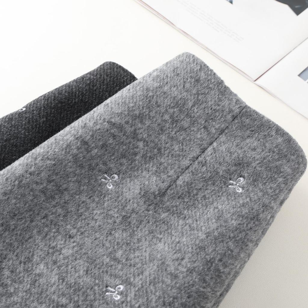 Women's Gray Wool Tweed Embroidered A-line Skirt with Slit (Autumn/Winter 2025)