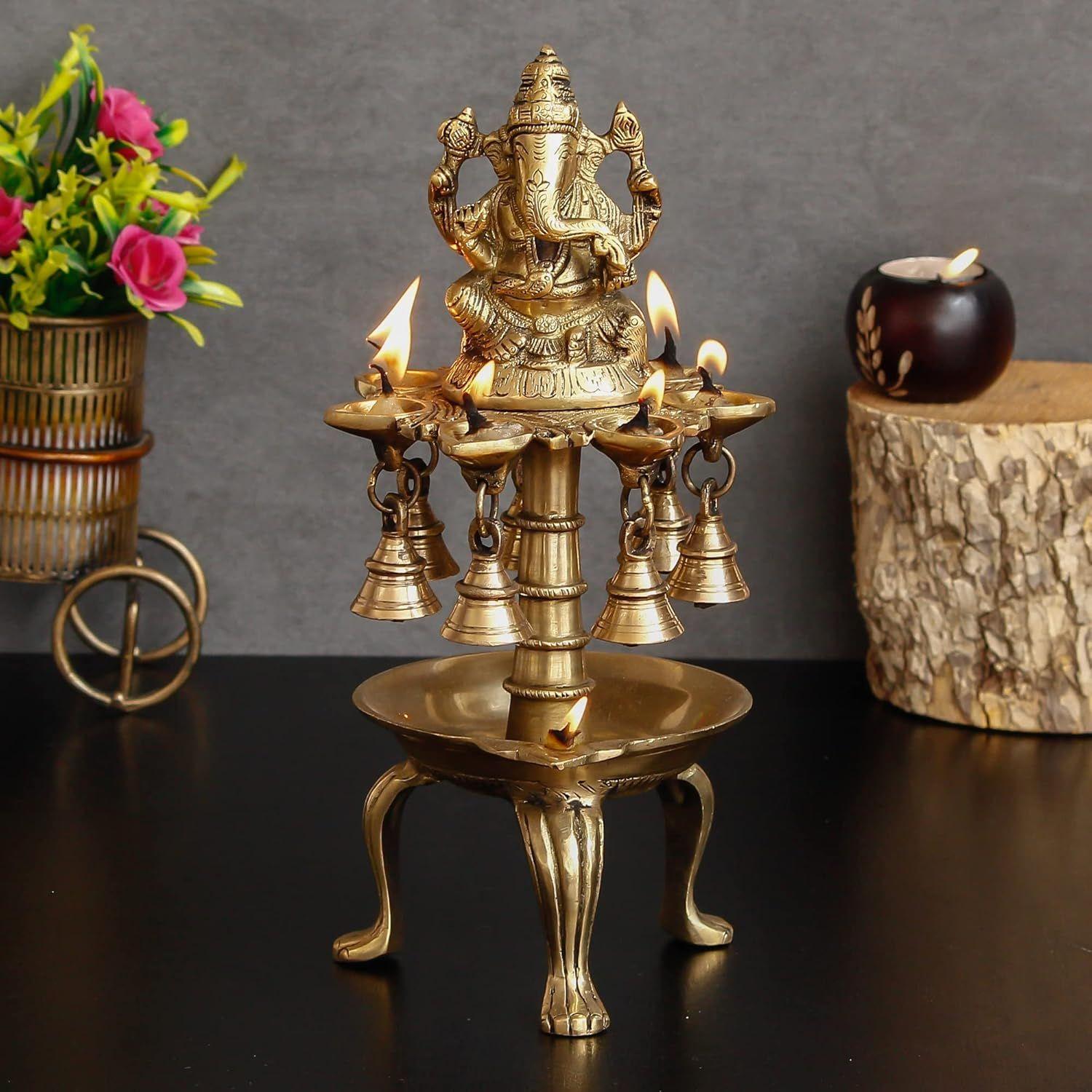 

Декоративная статуэтка Господа Ганеши «Золотые колокольчики» из латуни питал для Дивали Пуджи | Подарок Дия для Пуджи на Дивали, Новоселье