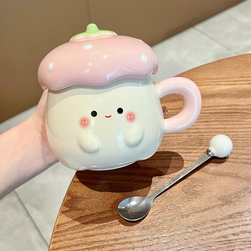 Girly Heart Birthday Gift Cute Strawberry Mark Water Cup Couple Ceramic Cup with Lid Spoon Office Coffee Cup
