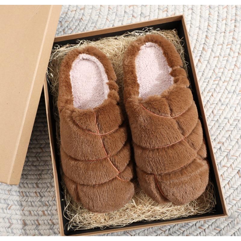 2025 New Christmas Cotton Slippers for Men and Women, Warm and Fashionable Indoor Plush Cotton Slippers for Winter, Couple Style