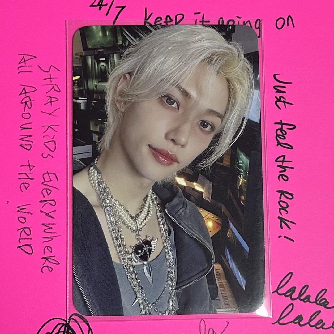 

[ИСПОЛЬЗОВАННЫЙ] Stray Kids Sukizu Felix Raku Applemusic Бонусная коллекционная карточка