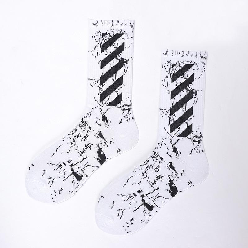 Men Spring Street Hip Hop Camo Cotton Comfortable Breathable Skateboard Mid Tube Socks