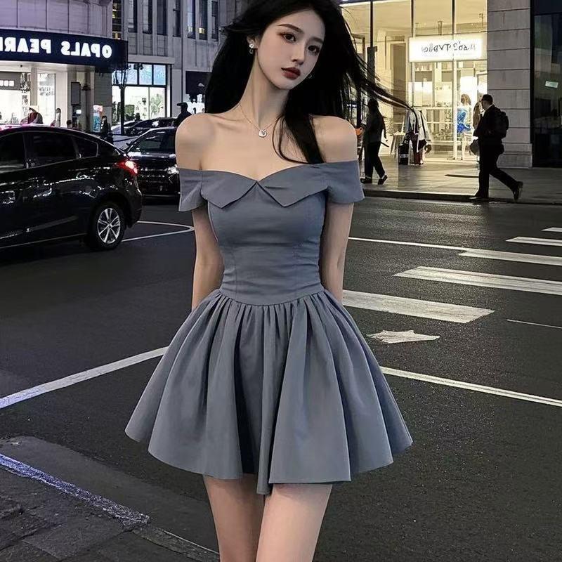 New French design strapless elegant summer spicy off-shoulder dress, waist-cinching, slimming, high-end puffy gown