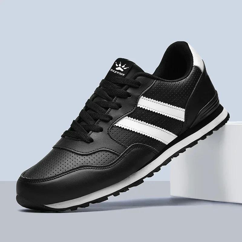 Flat Bottomed Autumn Sports Shoes, Casual Men's Skateboarding Shoes, Designer 2026 New Comfortable Lace Up Black Running Shoes